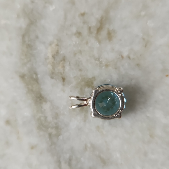 Sterling silver blue pendant - Picture 3 of 5